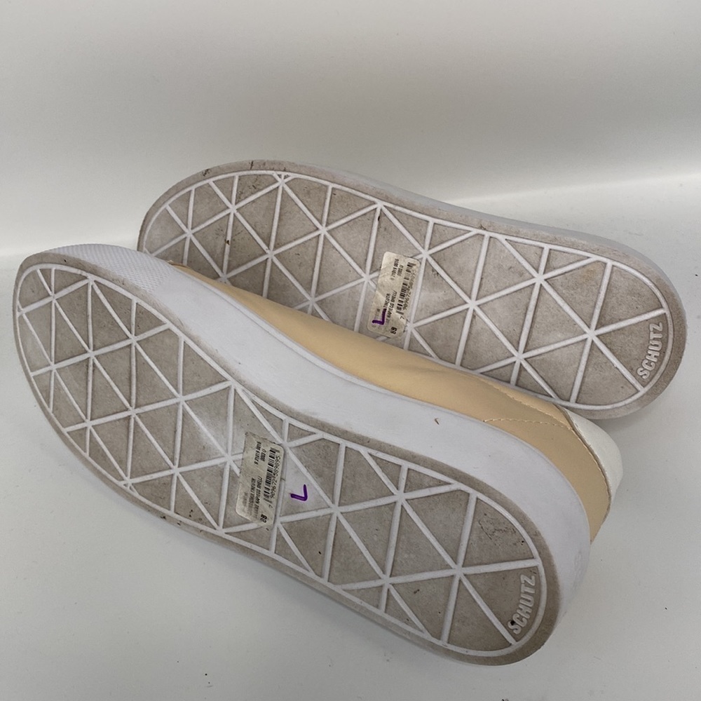 Schutz Leather Sneaker Shearling Fleece Lined Shoes Size 8 Beige Neutral Cozy - Picture 7 of 8